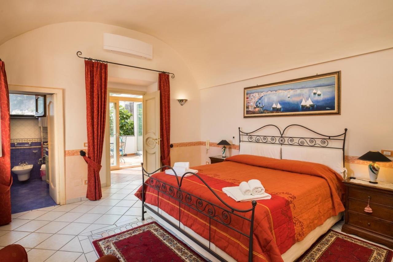 Ilary House - De Vivo Realty Positanoヴィラ エクステリア 写真
